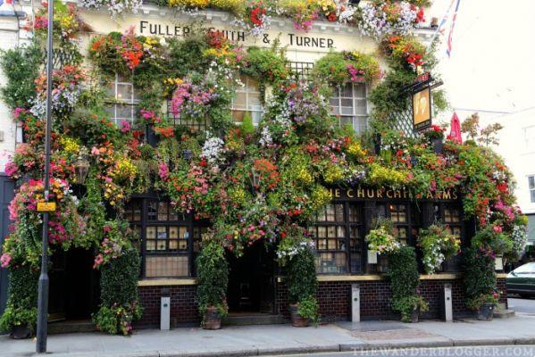 No te puedes perder en Londres: el pub Churchill Arms en Notting Hill
