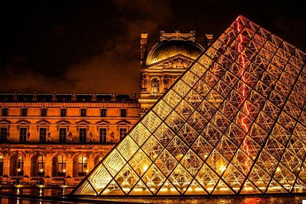 Museo del Louvre (París): horarios, precios de las entradas, qué ver y cómo llegar